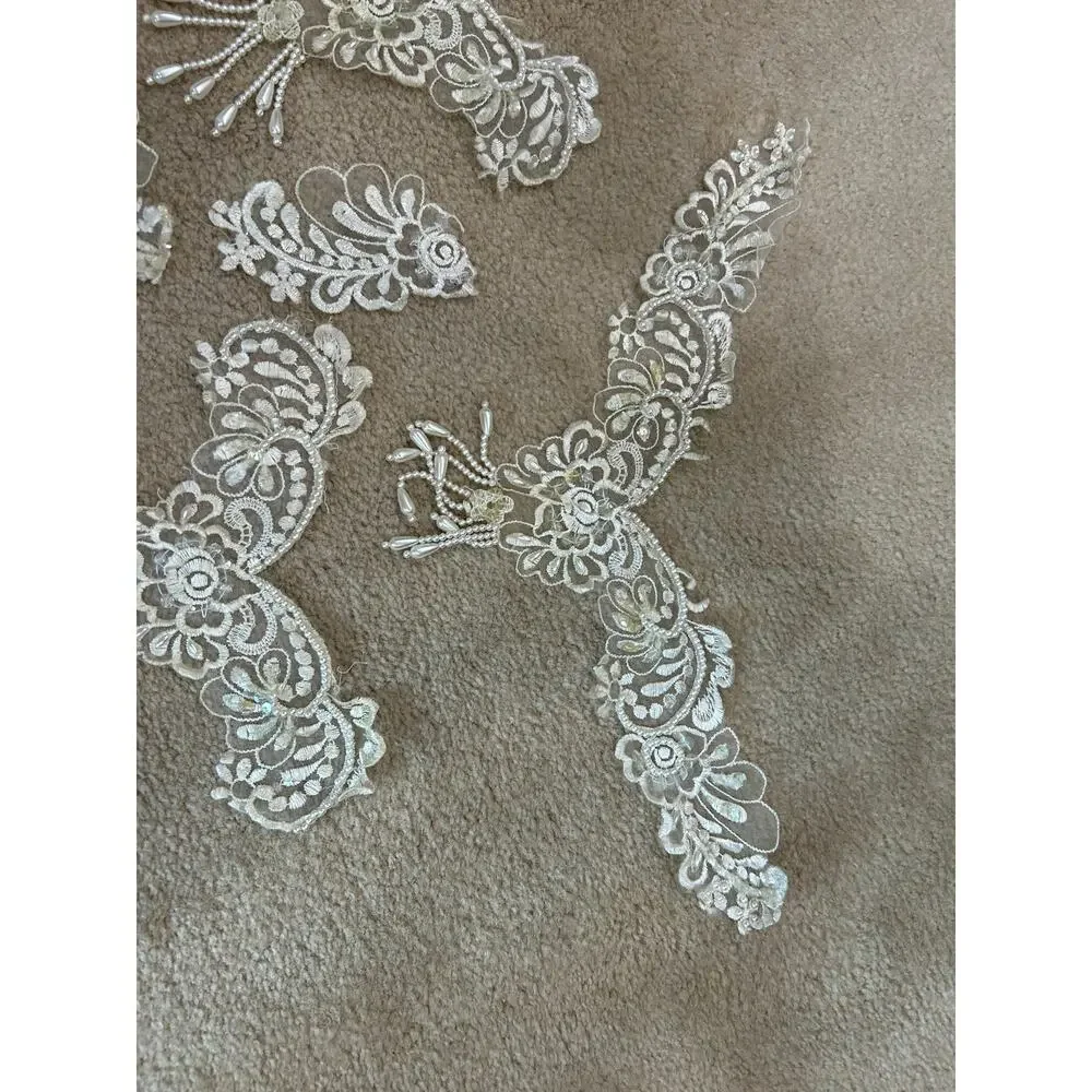 Ivory and Silver beaded lace applique 9 piece floral motiff